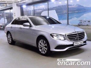 Mercedes-benz E-class E300 4MATIC Exclusive 2016