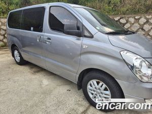 Hyundai Starex Smart Stardard 3-Seater VAN 2016