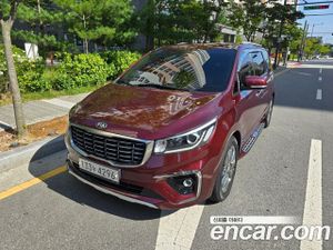 Kia Canival 9-Seater Prstige 2019