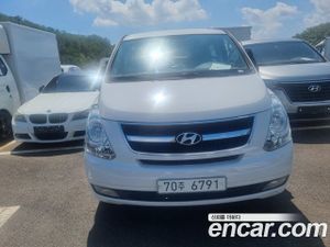Hyundai Starex CVX Luxury 12-Seater Wagon 2015