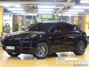 Porsche Cayenne 3.0 E-Hybrid Coupe 2023