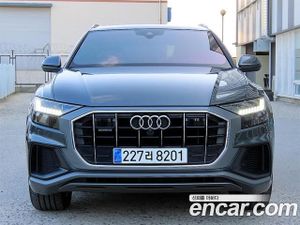 Audi Q8 45 TDI Quattro Premium 2021