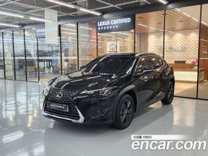 Lexus Ux 2.0 2WD 2024