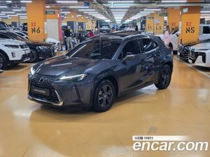 Lexus Ux 2.0 2WD 2024