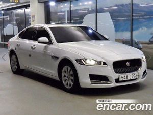 Jaguar Xf 20d Prestige AWD 2016