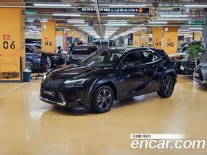 Lexus Ux 2.0 2WD 2025