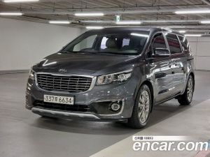 Kia Canival 9-seater Prestige 2016