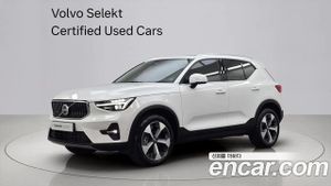 Volvo Xc40 B4 Ultra Bright 2025