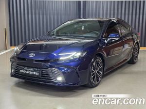 Toyota Camry 2.5 XLE Premium Hybrid 2024