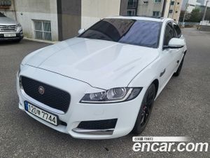 Jaguar Xf 20d Prestige AWD 2017