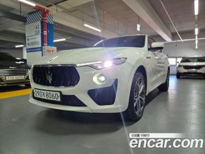 Maserati Levante 3.8 GTS AWD 2019