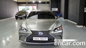 Lexus Es Luxury Plus 2018