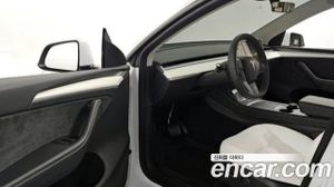 Tesla Model y RWD 2024