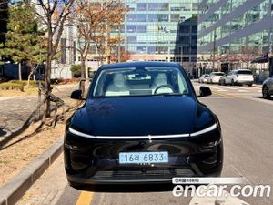 Tesla Model y Long Range 2025