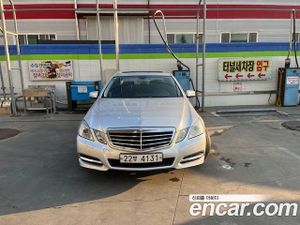 Mercedes-benz E-class E220 CDI Avantgarde 2011