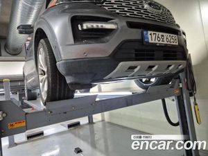 Ford Explorer 3.0 Platinum 4WD 2022