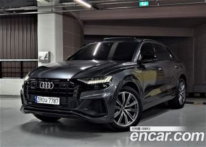 Audi Q8 55 TFSI Quattro Premium 2021