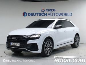 Audi Q8 55 TFSI Quattro Premium 2021