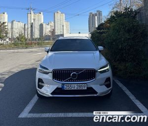 Volvo Xc60 B5 Ultimate Bright 2024