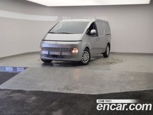 Hyundai Staria Modern Cargo 3-Seater 2023