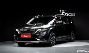 Kia Canival 9-Seater Noblesse 2023