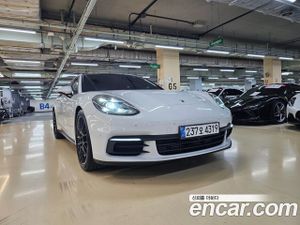 Porsche Panamera 3.0 AWD 2018