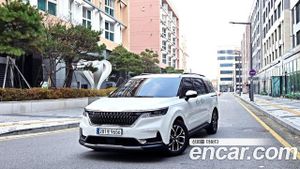 Kia Canival 9-Seater Noblesse 2022