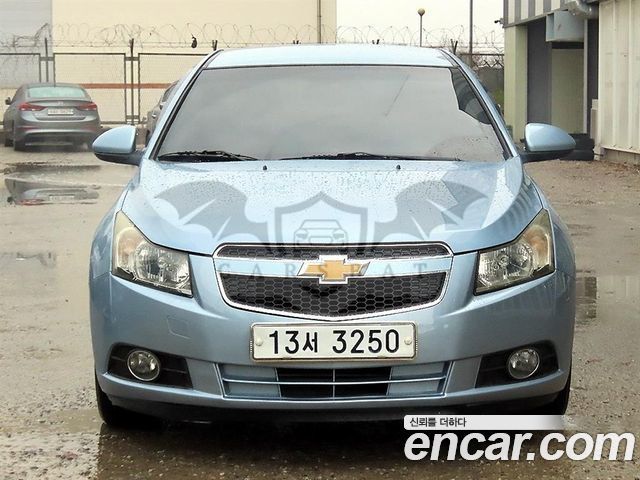 Chevroletgmdaewoo Lacetti Standard 1.6 SX 2009