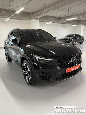Volvo Xc40 B4 Dark Edition 2024