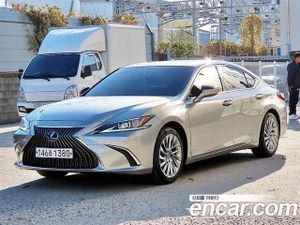 Lexus Es Luxury Plus 2019