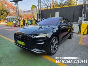 Audi Q8 55 TFSI Quattro Premium 2023