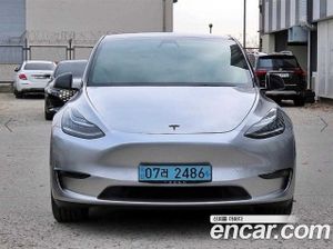 Tesla Model y Standard Range 2021