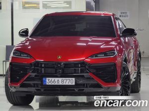 Lamborghini Urus 4.0 V8 SE 2025