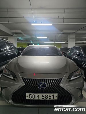 Lexus Es Luxury Plus 2019