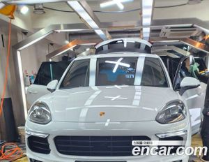 Porsche Cayenne 958 3.0 Diesel Platium Edition 2017