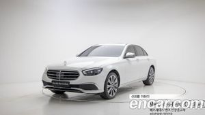 Mercedes-benz E-class E350 4MATIC Exclusive 2022