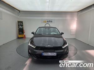 Kia K5 Trendy 2.0 2020