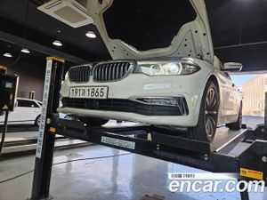 Bmw 5-series 520i Luxury 2018