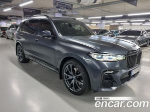 Bmw X7 M50i Dark Shadow Edition 6STR 2021