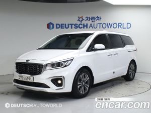 Kia Canival 9-Seater Luxury 2020