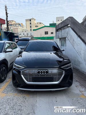 Audi E-tron 55 Quattro Sportback 2021