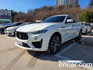 Maserati Levante 3.8 GTS AWD 2019
