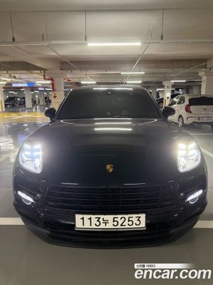 Porsche Macan 95B 2.0 2019