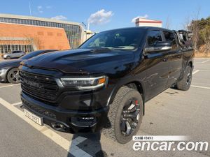 Dodge Ram pick up 5.7 2021