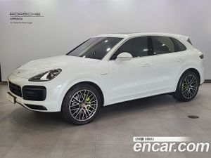 Porsche Cayenne 3.0 E-Hybrid 2022
