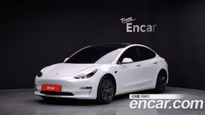 Tesla Model 3 Long Range 2021