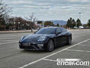 Porsche Panamera 2.9 AWD Platinum Edition 2022