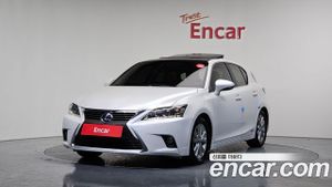 Lexus Ct200h ZWA10 1.8 Supreme 2014