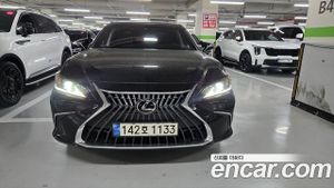 Lexus Es Luxury Plus 2023