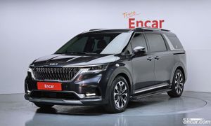 Kia Canival 9-Seater Signature 2023